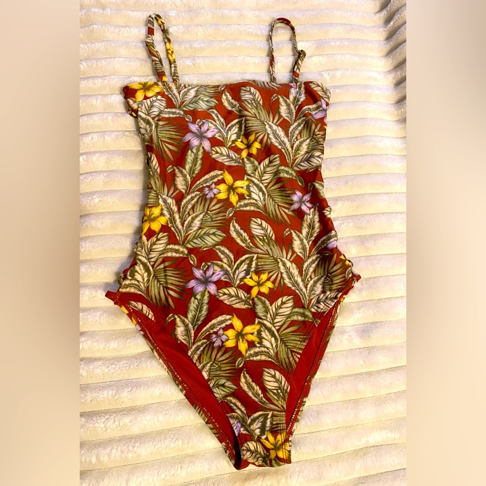 AERO women’s swimwear, size Small